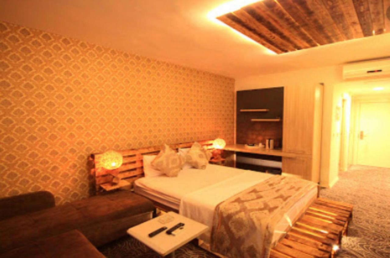 The Tuyap Ozyurtlarsuites Istanbul Exteriör bild